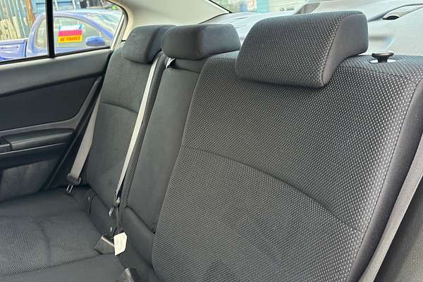 2013 Subaru Impreza 2.0i-L G4