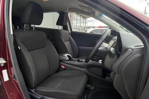 2017 Honda HR-V VTi-S