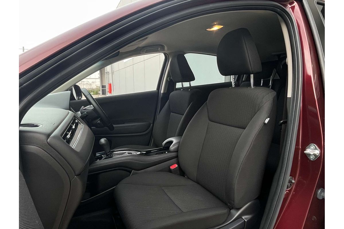 2017 Honda HR-V VTi-S