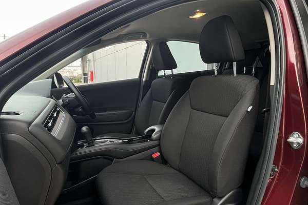 2017 Honda HR-V VTi-S