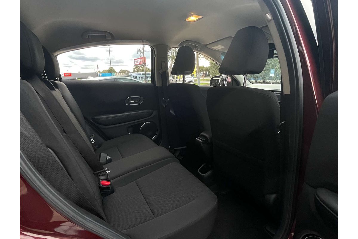 2017 Honda HR-V VTi-S