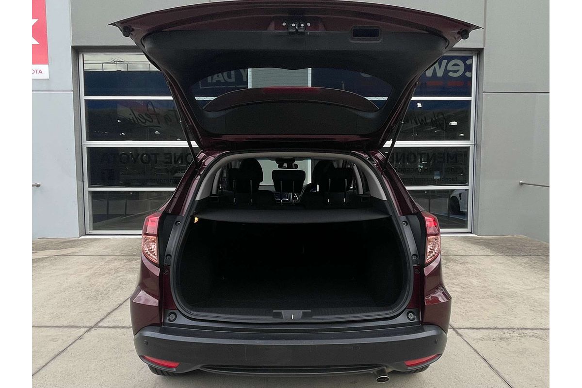 2017 Honda HR-V VTi-S