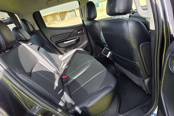2020 Mitsubishi Triton GSR MR 4X4