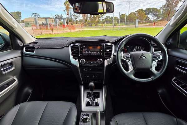 2020 Mitsubishi Triton GSR MR 4X4