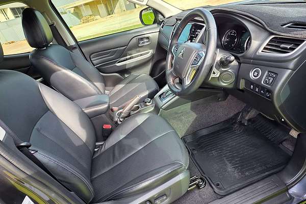 2020 Mitsubishi Triton GSR MR 4X4