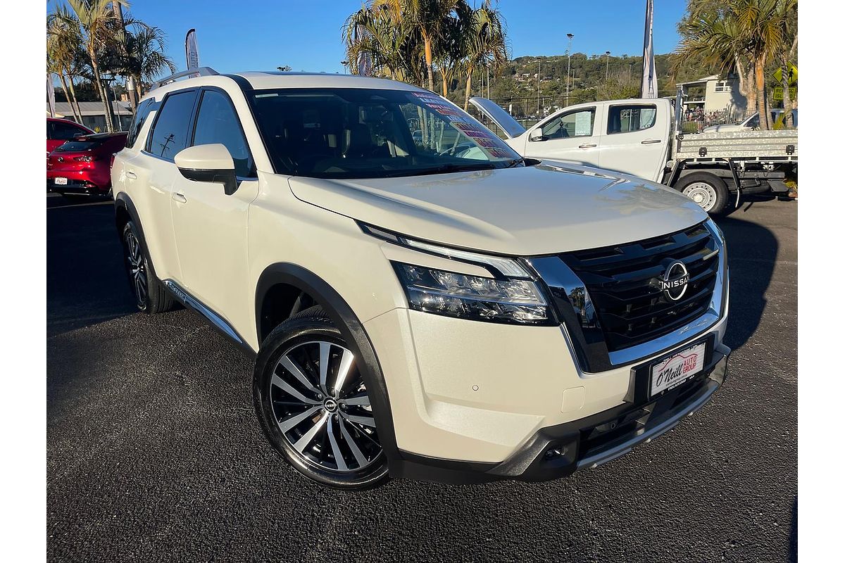 2023 Nissan Pathfinder Ti-L R53