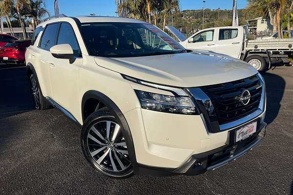 2023 Nissan Pathfinder Ti-L R53