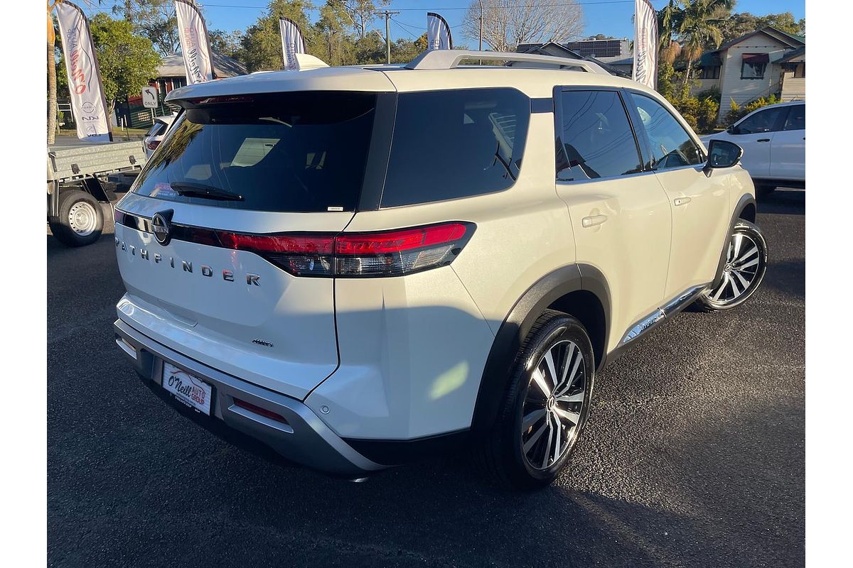 2023 Nissan Pathfinder Ti-L R53