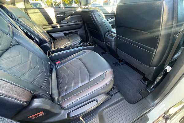 2023 Nissan Pathfinder Ti-L R53