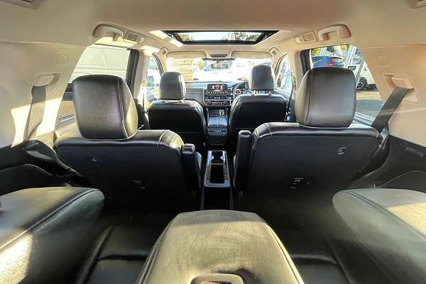 2023 Nissan Pathfinder Ti-L R53