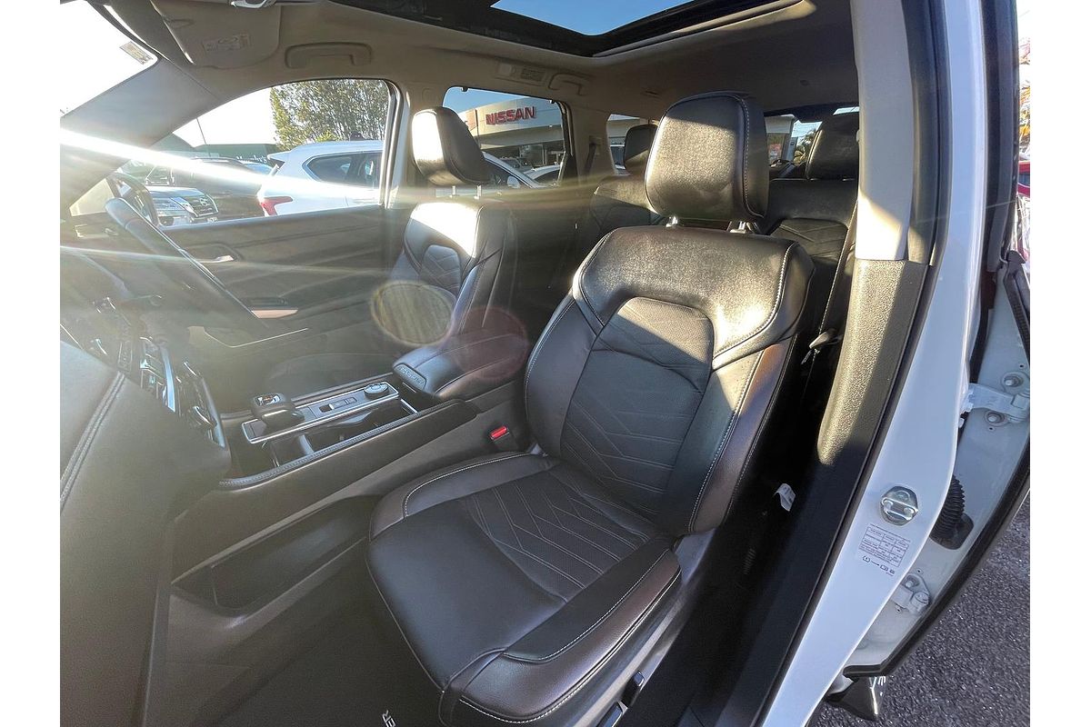 2023 Nissan Pathfinder Ti-L R53
