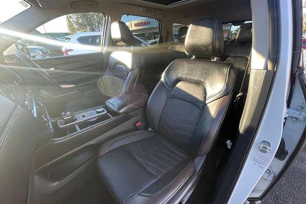 2023 Nissan Pathfinder Ti-L R53