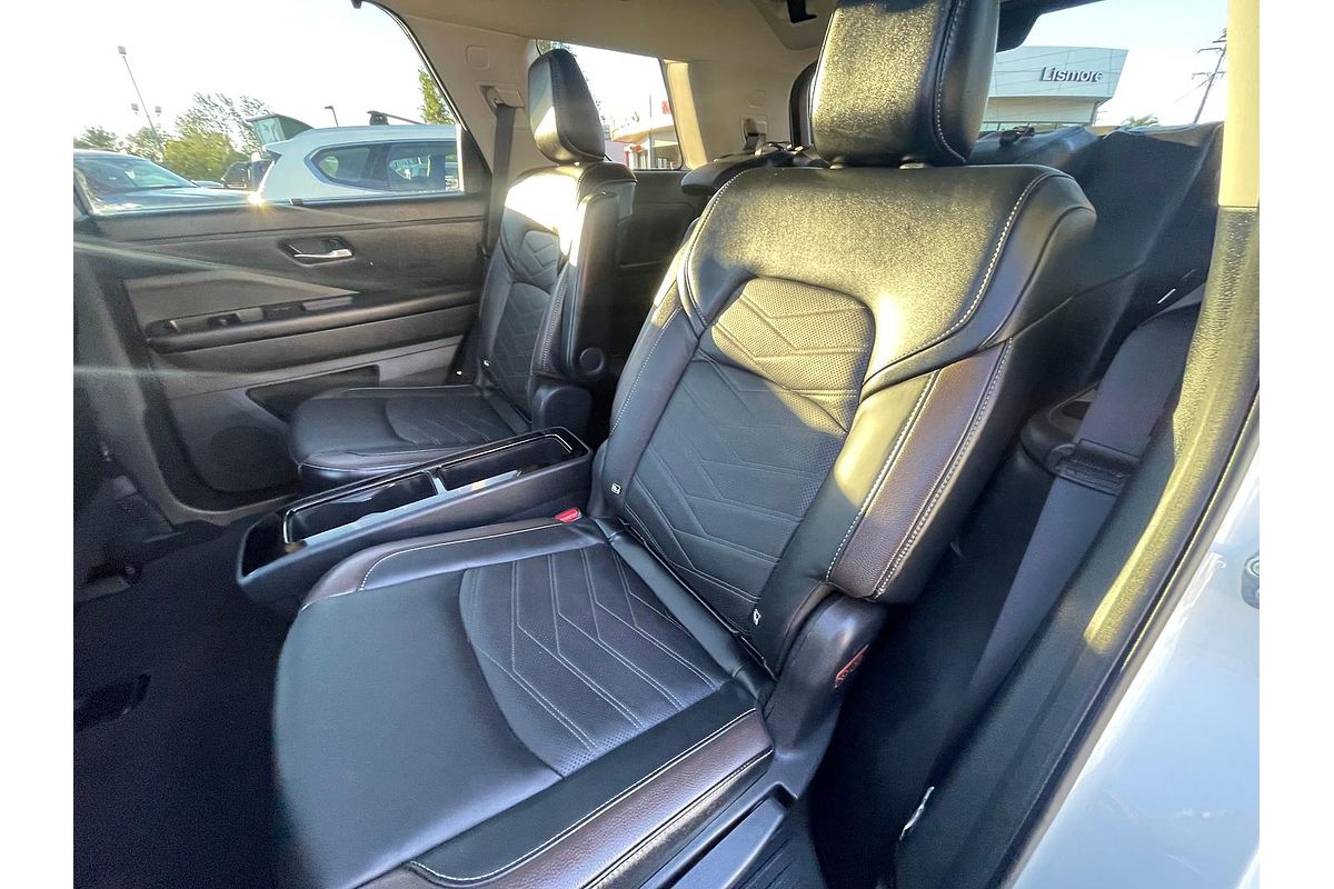 2023 Nissan Pathfinder Ti-L R53