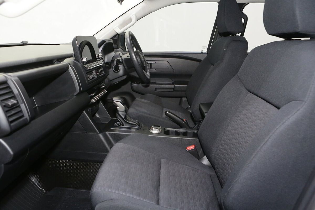 2024 Mitsubishi Triton GLX MV 4X4