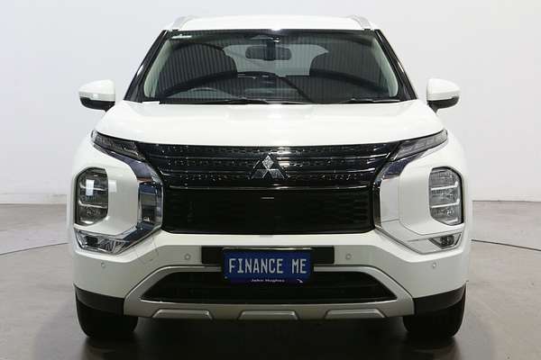 2024 Mitsubishi Outlander LS ZM