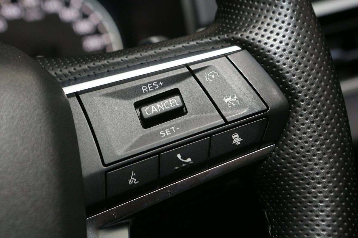 2024 Mitsubishi Outlander LS ZM