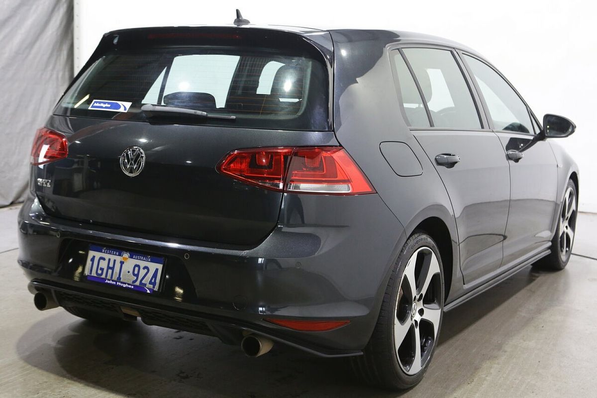 2017 Volkswagen Golf GTI 7