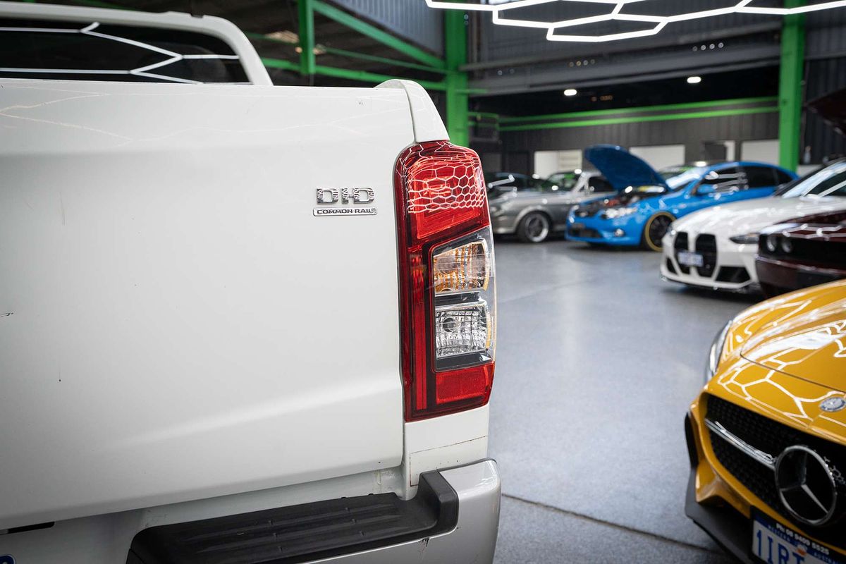 2019 Mitsubishi Triton GLX+ MR 4X4