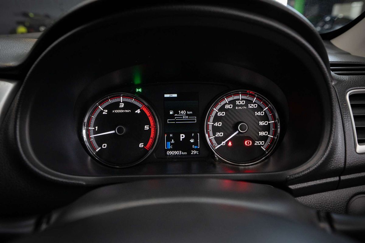 2019 Mitsubishi Triton GLX+ MR 4X4