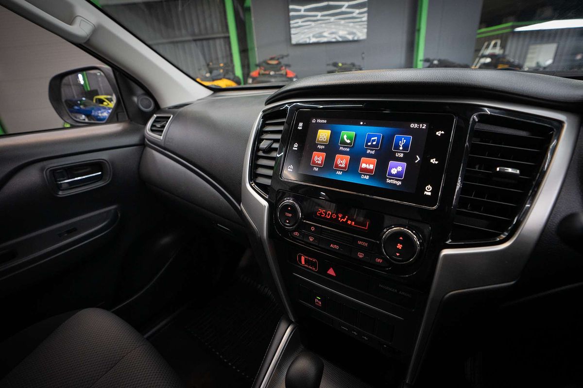 2019 Mitsubishi Triton GLX+ MR 4X4