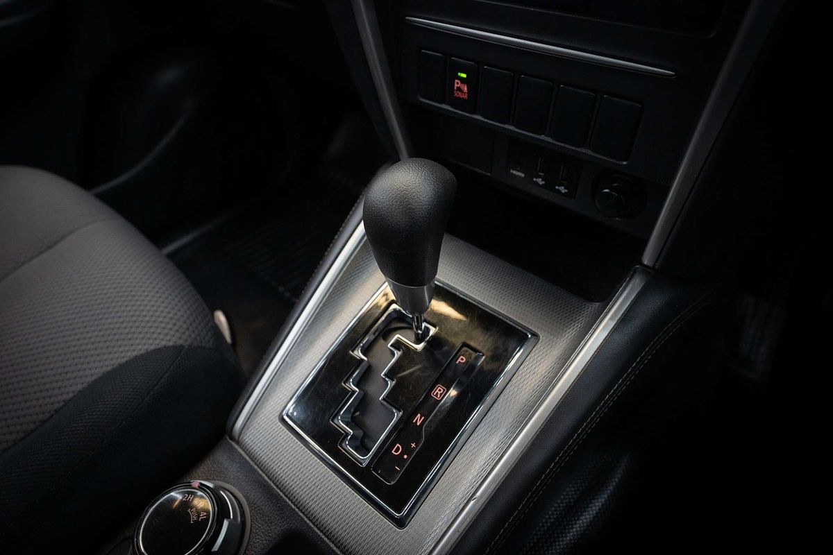 2019 Mitsubishi Triton GLX+ MR 4X4