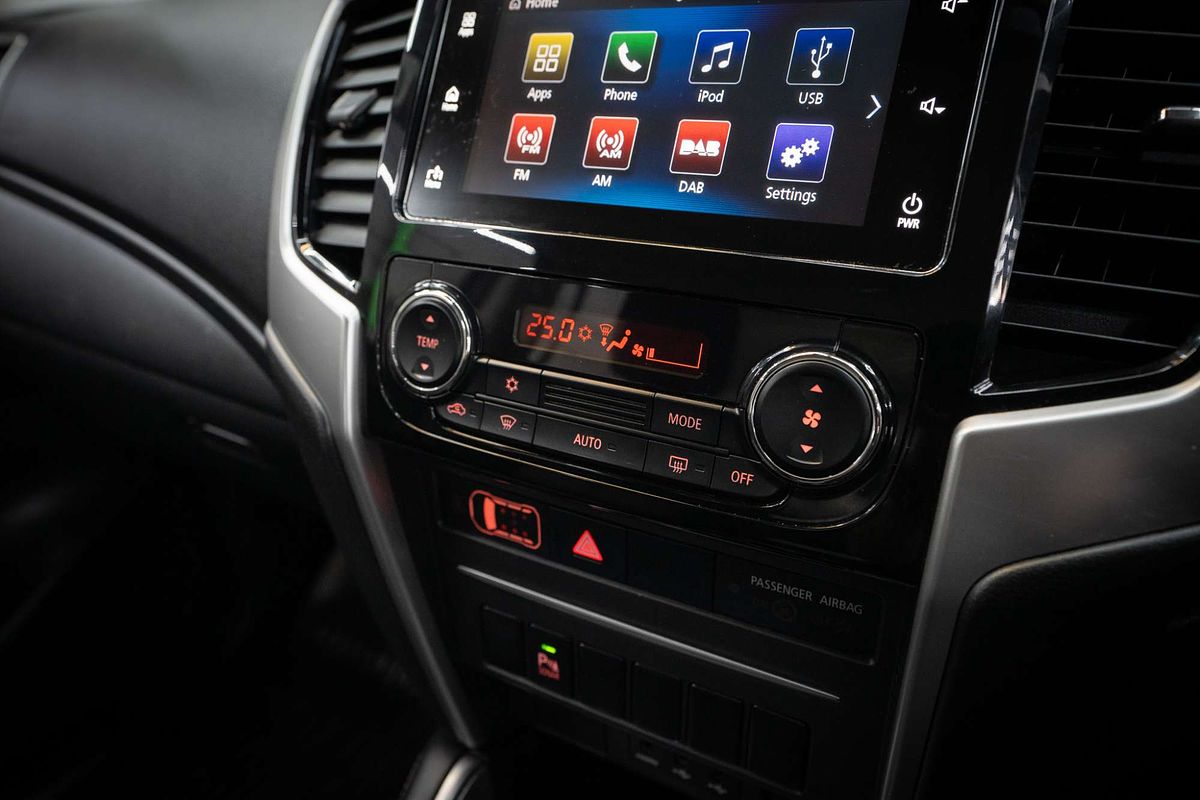 2019 Mitsubishi Triton GLX+ MR 4X4