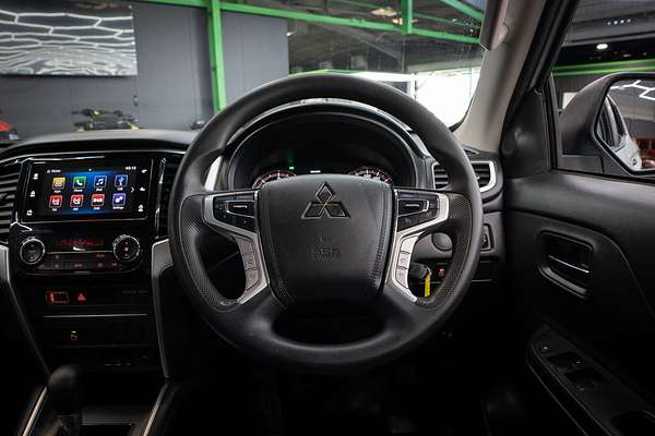 2019 Mitsubishi Triton GLX+ MR 4X4