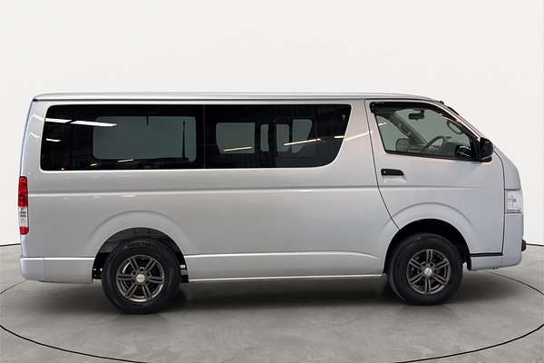 2015 Toyota Hiace Long DX 4WD