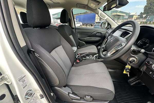 2022 Mitsubishi Triton GLX+ (4x4) MR MY22 4X4