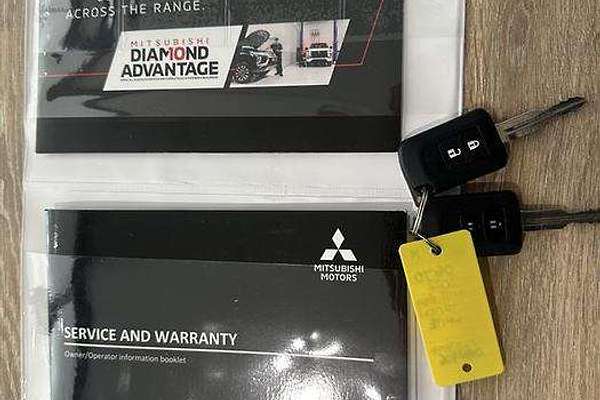 2022 Mitsubishi Triton GLX+ (4x4) MR MY22 4X4