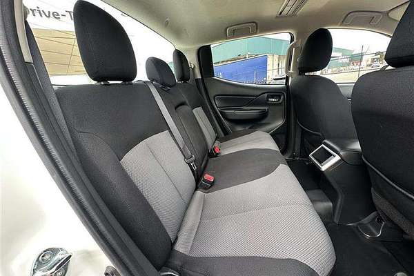2022 Mitsubishi Triton GLX+ (4x4) MR MY22 4X4