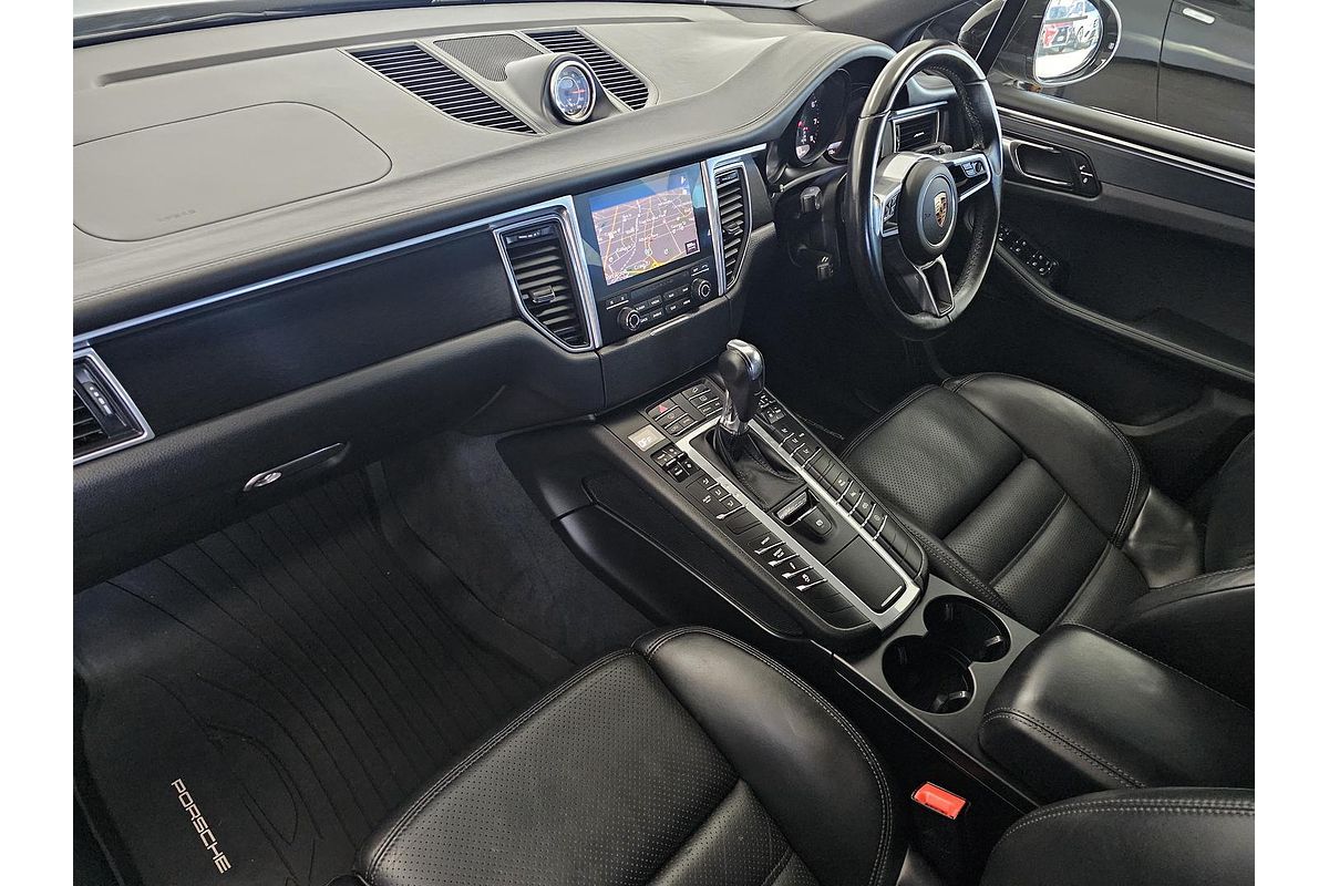 2017 Porsche Macan GTS 95B