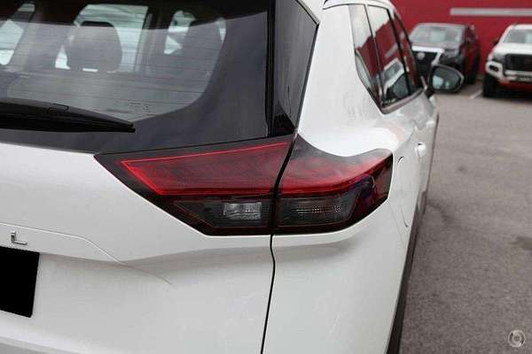 2025 Nissan X-TRAIL ST T33