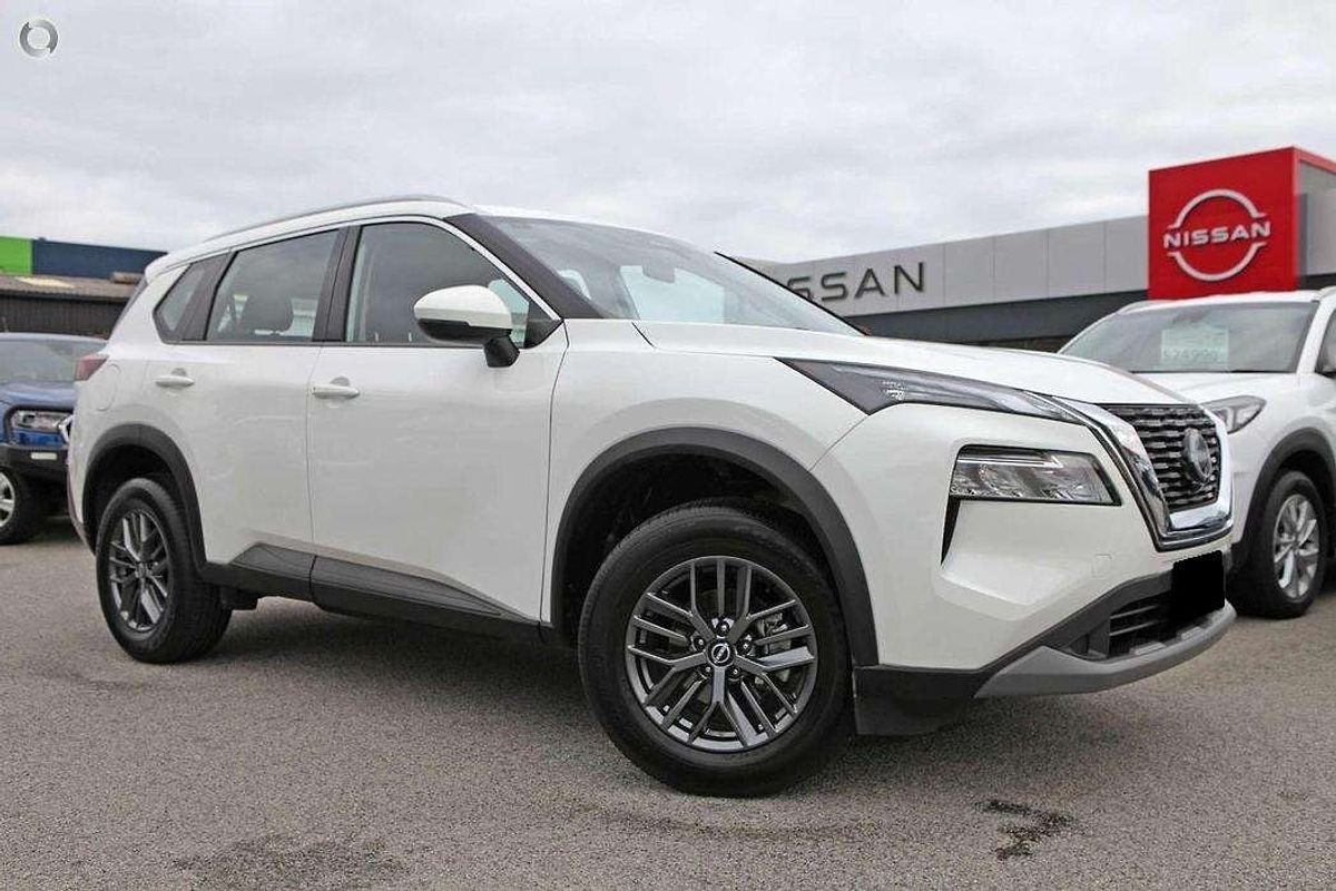 2025 Nissan X-TRAIL ST T33