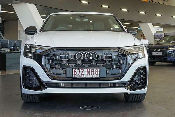 2025 Audi Q8 50 TDI S line F1