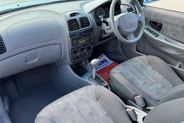 2005 Hyundai Accent 1.6 LS