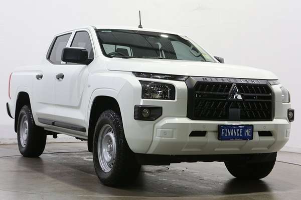 2024 Mitsubishi Triton GLX MV 4X4