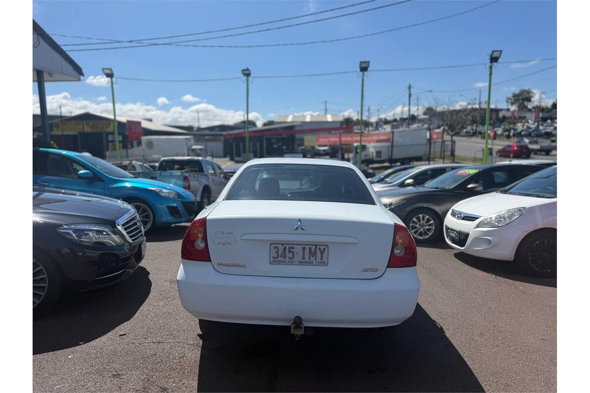 2004 Mitsubishi Magna AWD TL
