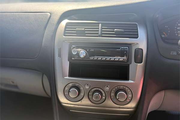 2004 Mitsubishi Magna AWD TL
