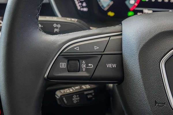 2025 Audi Q3 35 TFSI S line edition F3