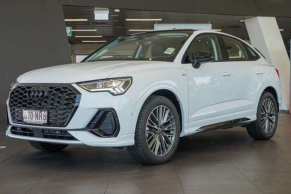 2025 Audi Q3 35 TFSI S line edition F3