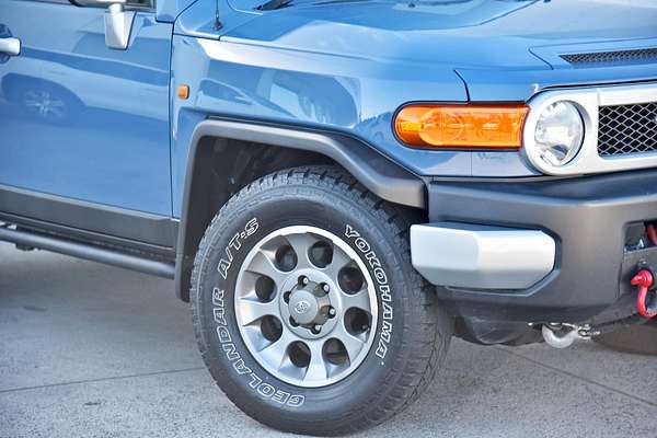 2012 Toyota FJ Cruiser GSJ15R
