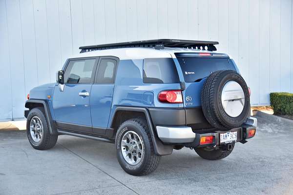 2012 Toyota FJ Cruiser GSJ15R