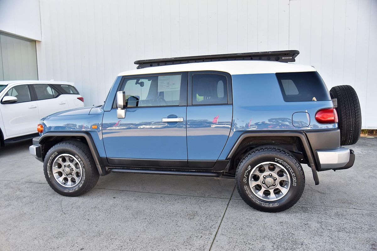 2012 Toyota FJ Cruiser GSJ15R