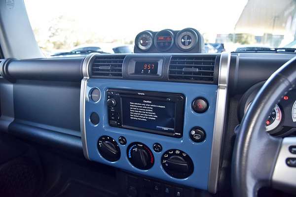 2012 Toyota FJ Cruiser GSJ15R
