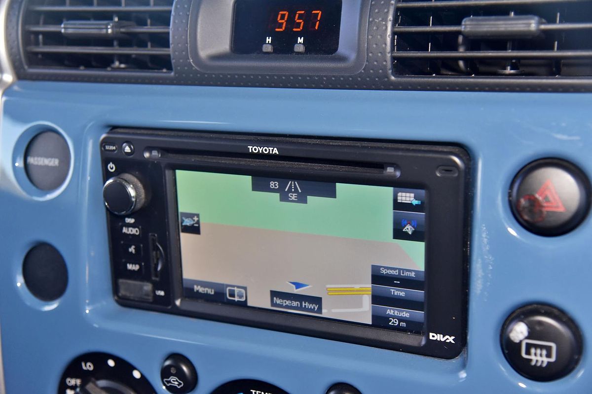 2012 Toyota FJ Cruiser GSJ15R
