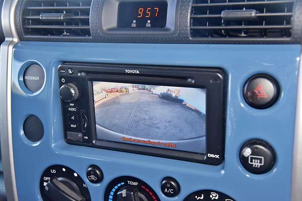 2012 Toyota FJ Cruiser GSJ15R