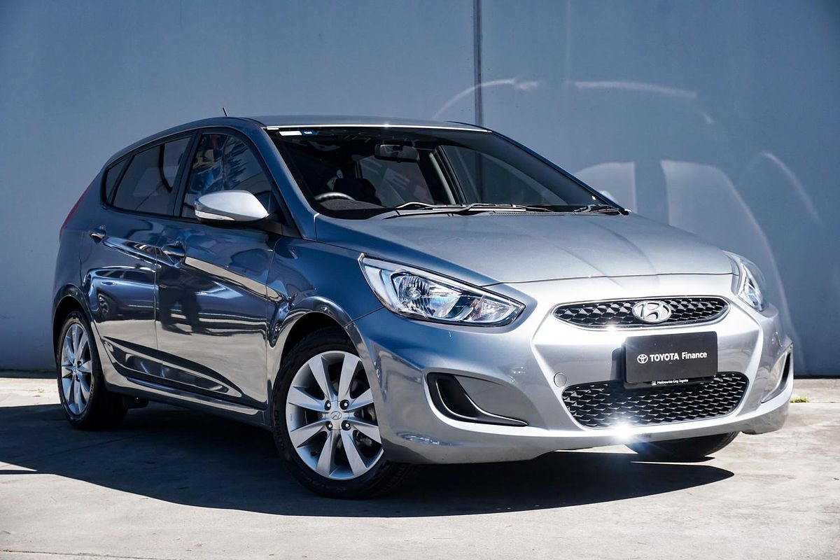 2017 Hyundai Accent Sport RB6