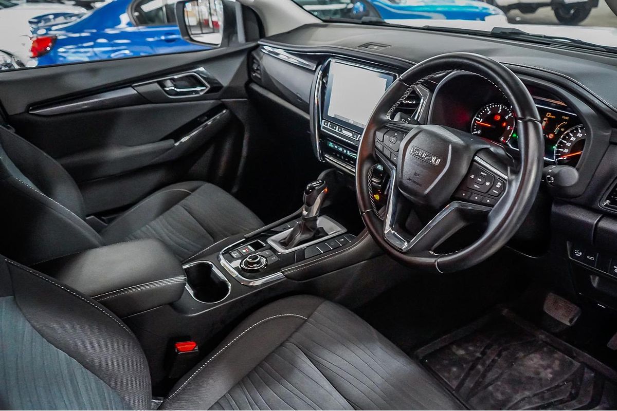 2024 Isuzu MU-X LS-U
