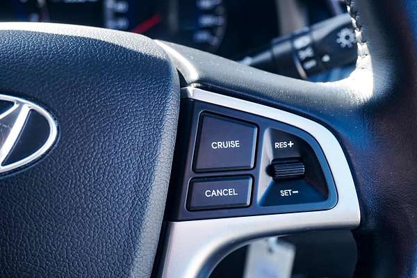 2017 Hyundai Accent Sport RB6